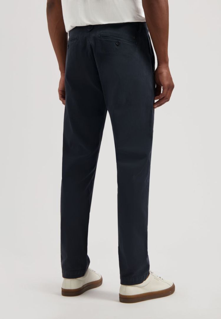 649 Dk. Navy