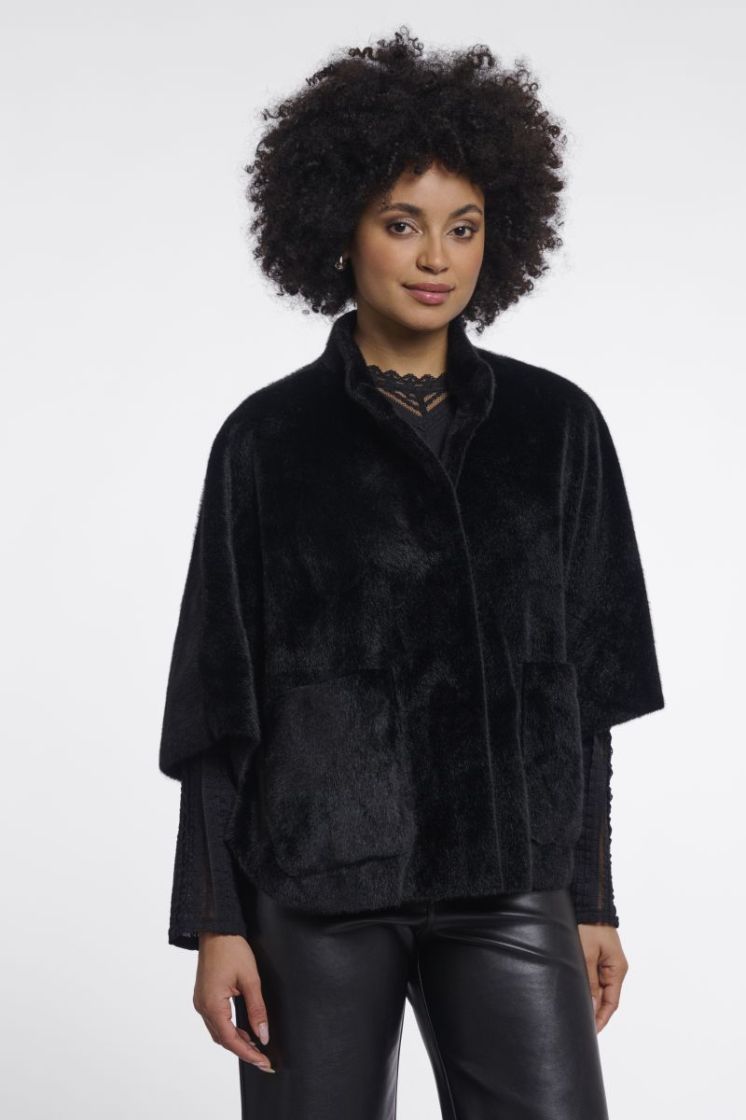 Faux fur cape Black