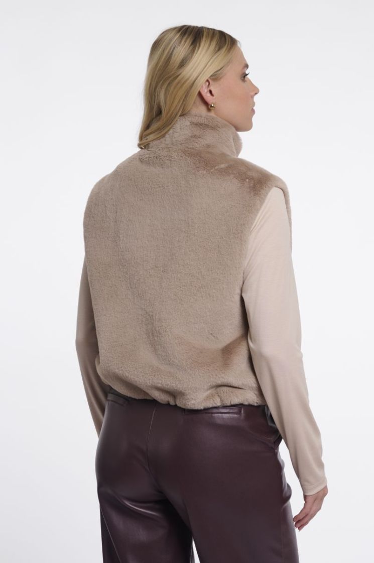 Short faux fur waistcoat Oat