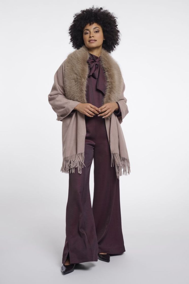 Cape with faux fur Mocha latte
