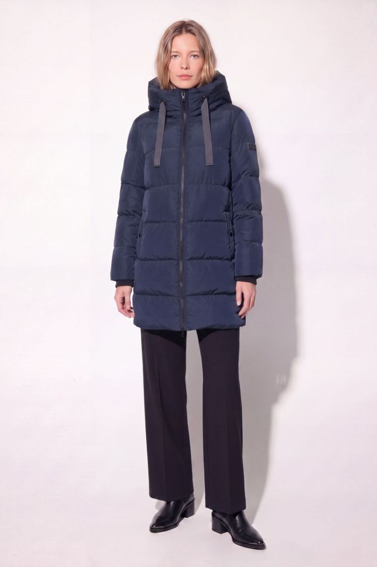 67500 navy blue