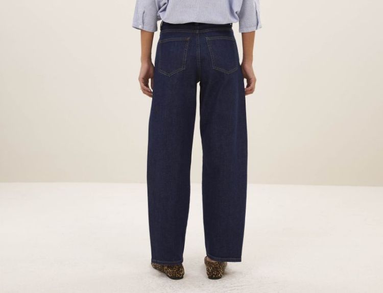  613 dark denim