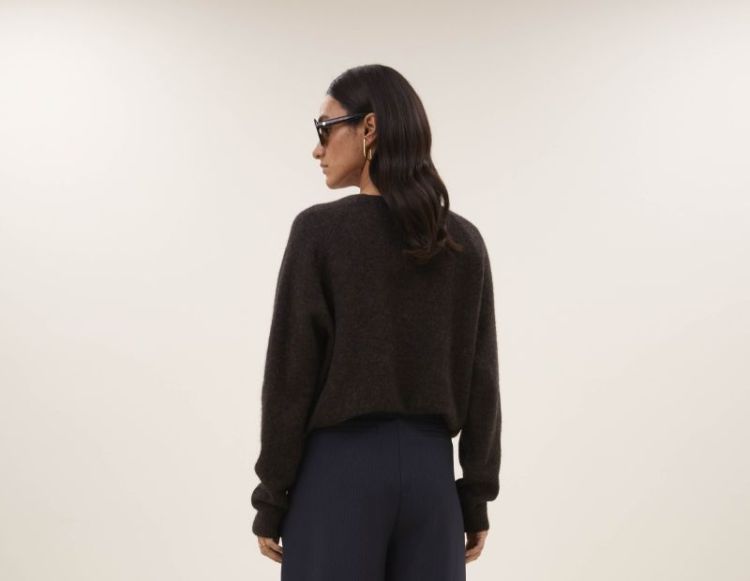  787 deep brown