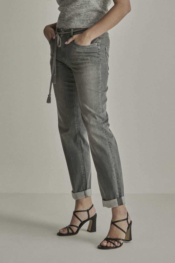  D68 - Grey Used