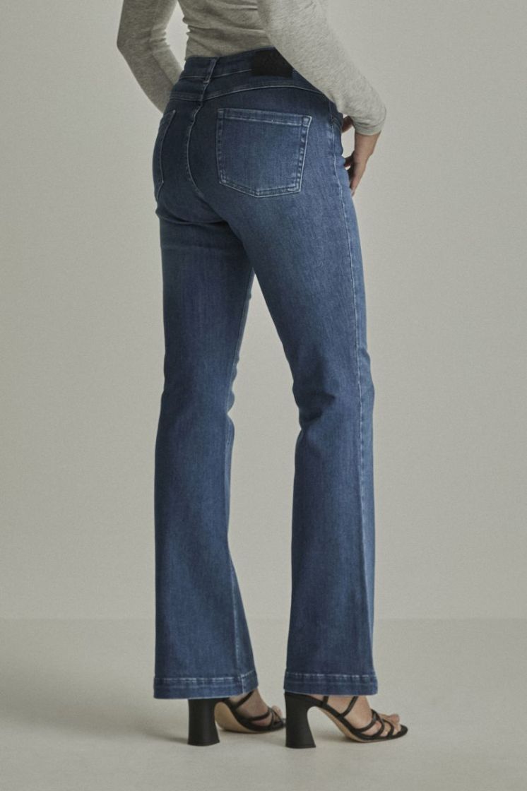  D221 - Washed N