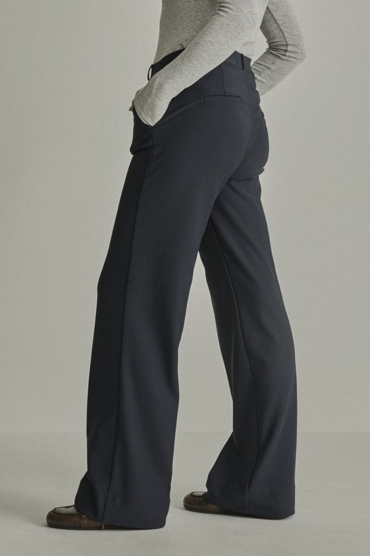 301 - Navy