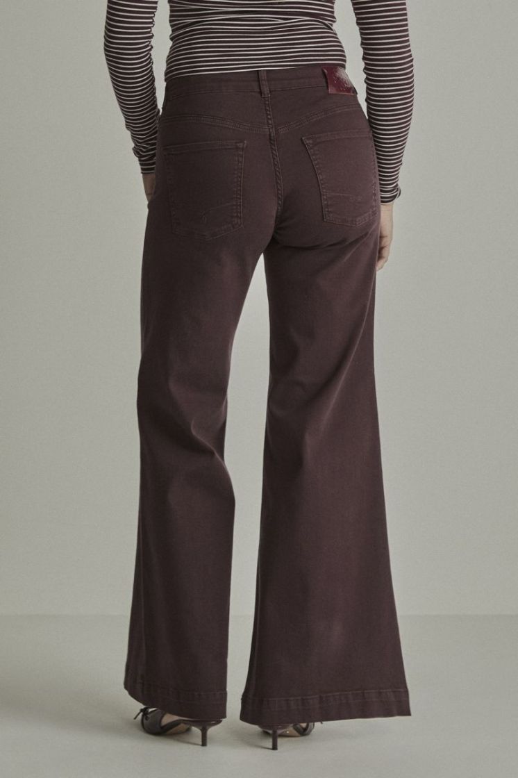  434 - Burgundy 