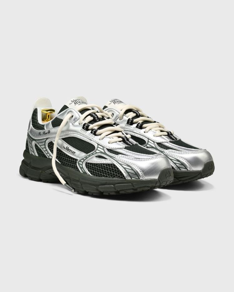 The re-run scratched 502 army green