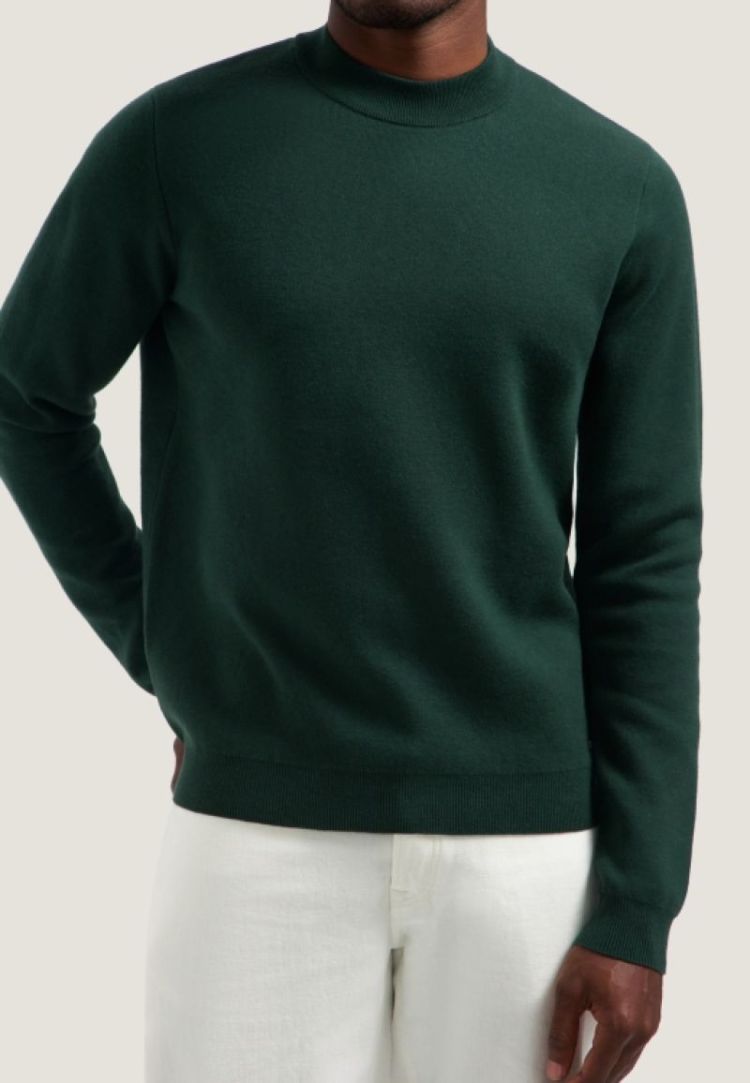  570 The Green