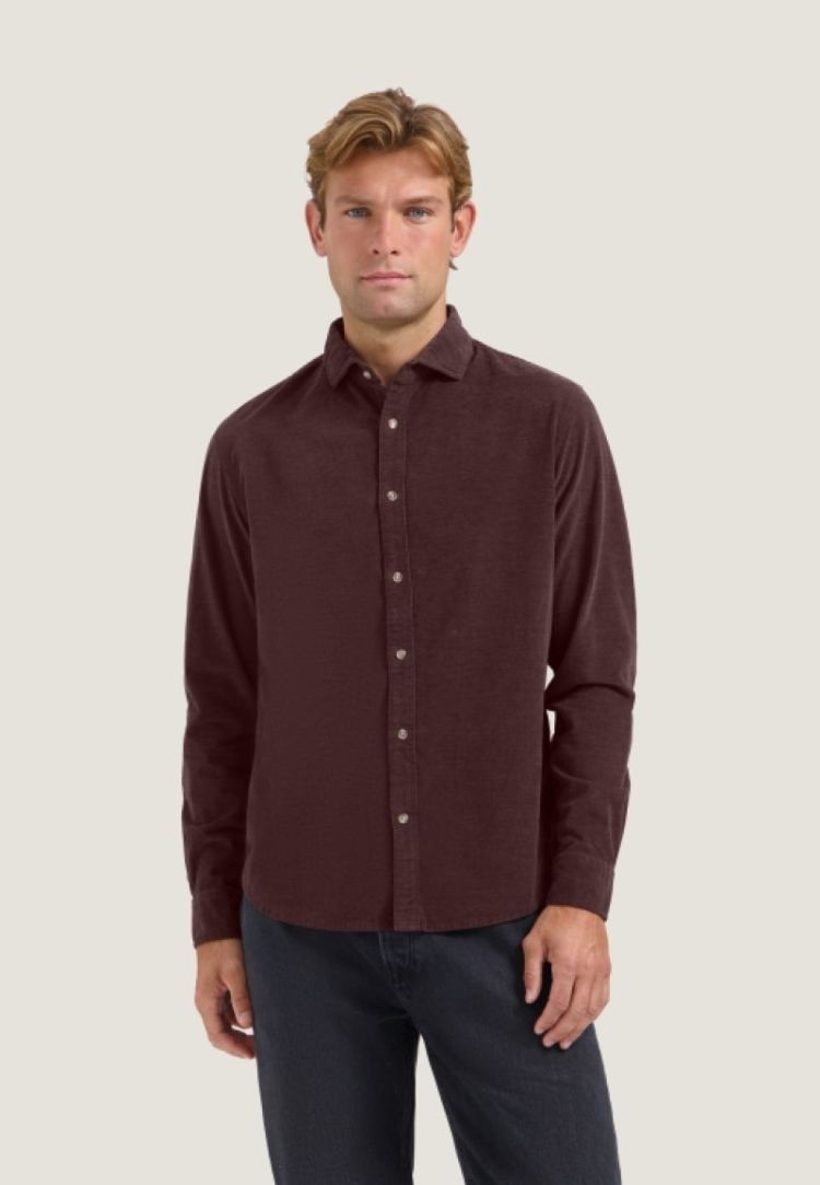  422 Dk. Red