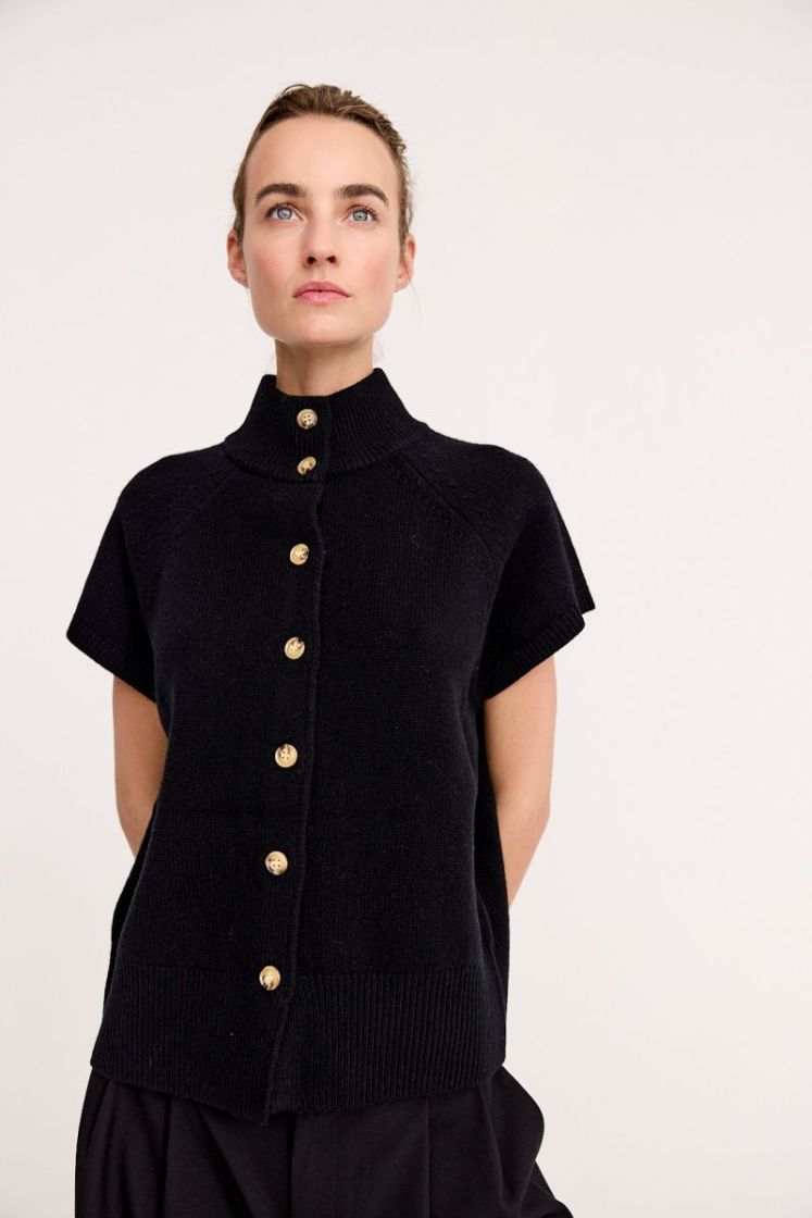 105 Black