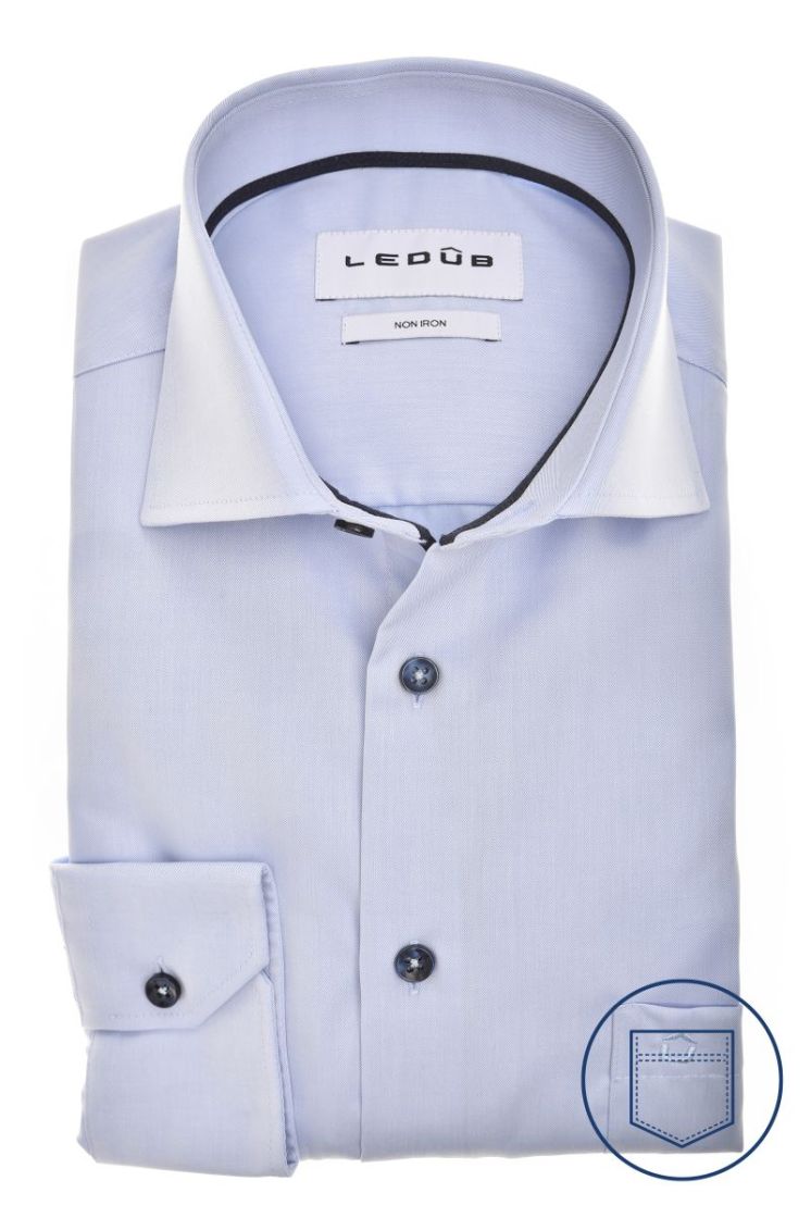 LE24351 MFN5 120190 Licht bl