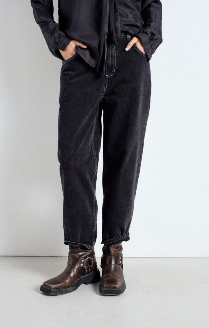  black vintage
