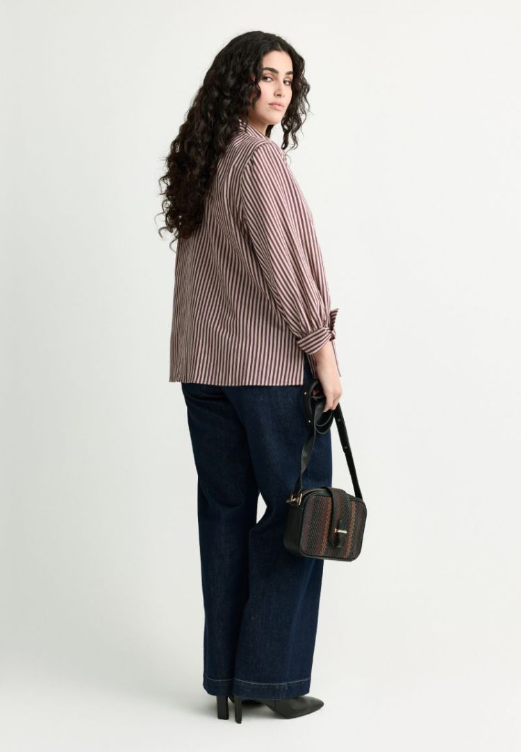 14539-02 6685 DARK PLUM