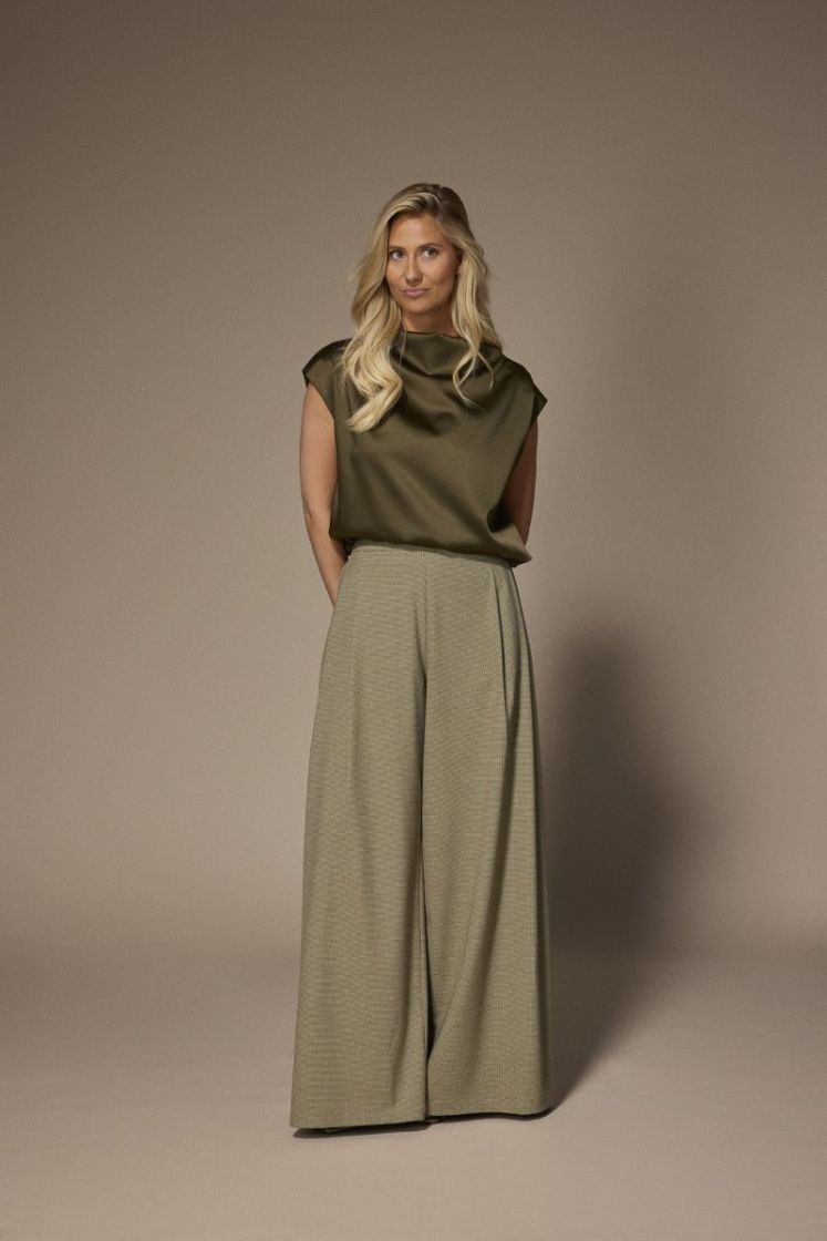  021 Khaki
